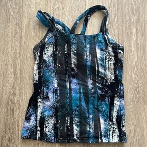 Lucy tank top size 8